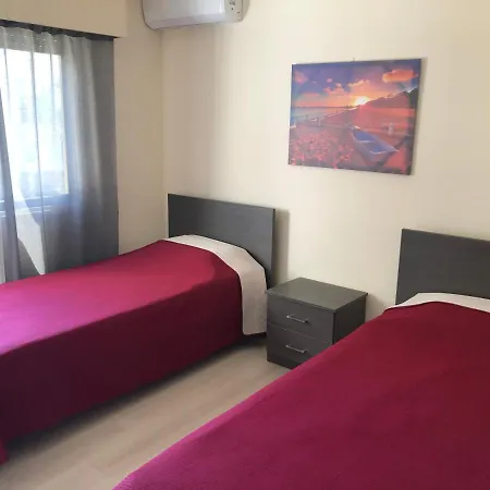 아파트 Lordos River Beach Complex 레메소스