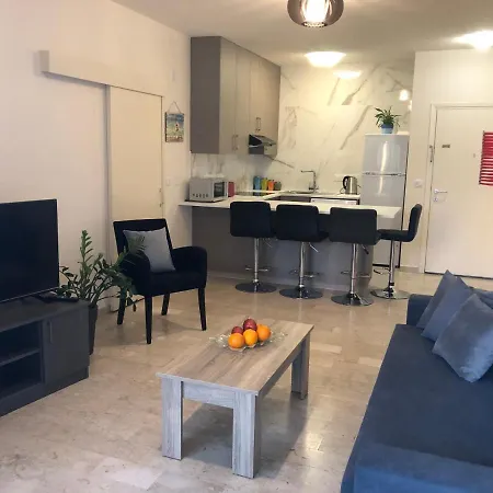 Apartamento Lordos River Beach